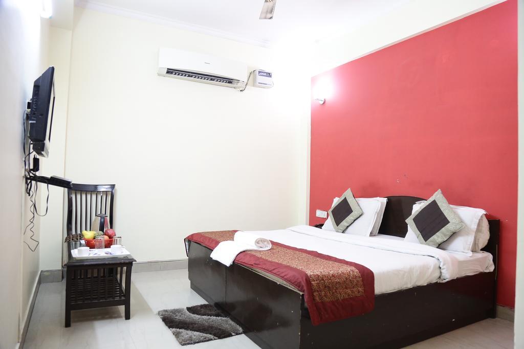 Hotel Airport Land New Delhi Extérieur photo