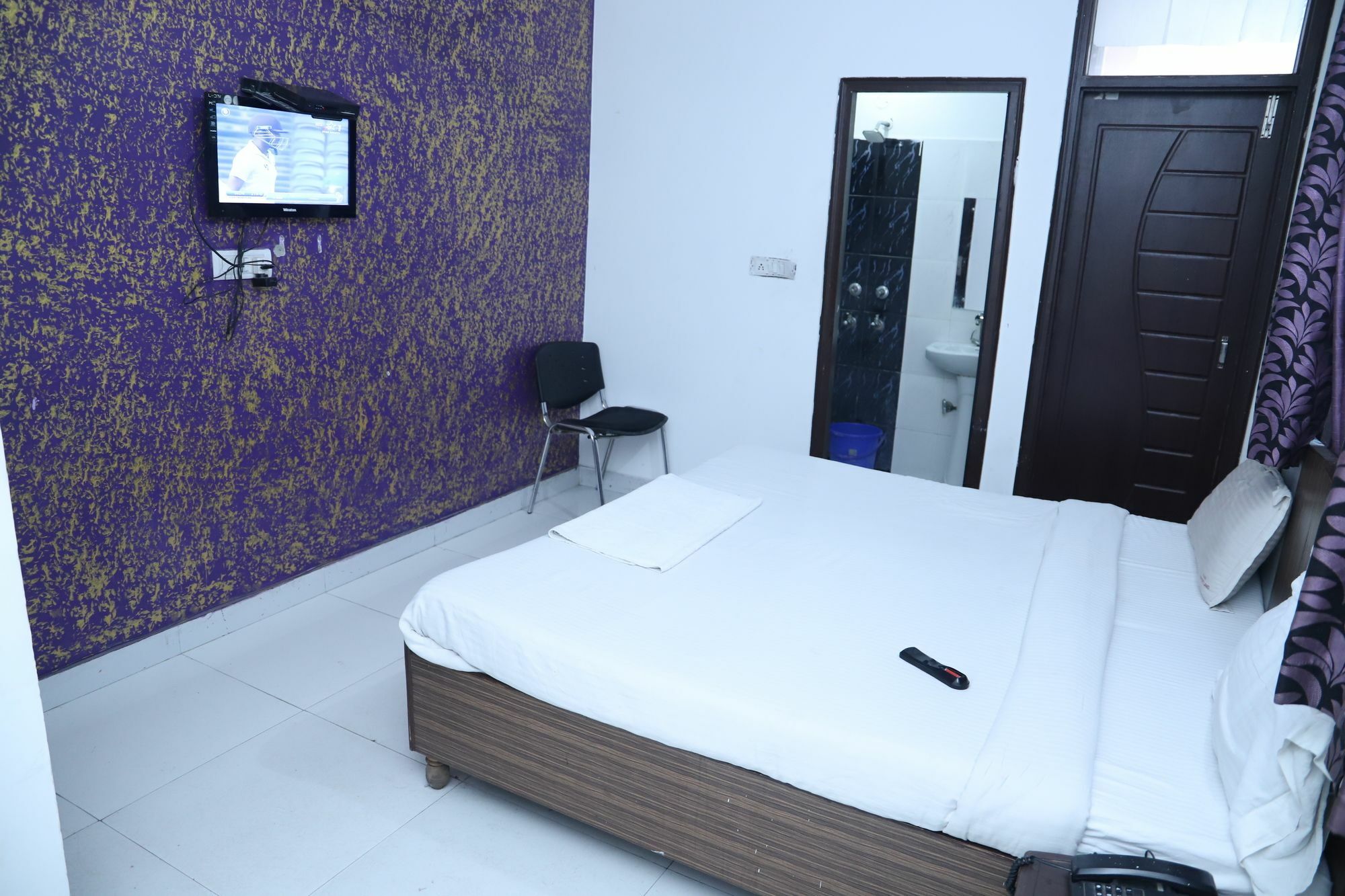 Hotel Airport Land New Delhi Extérieur photo